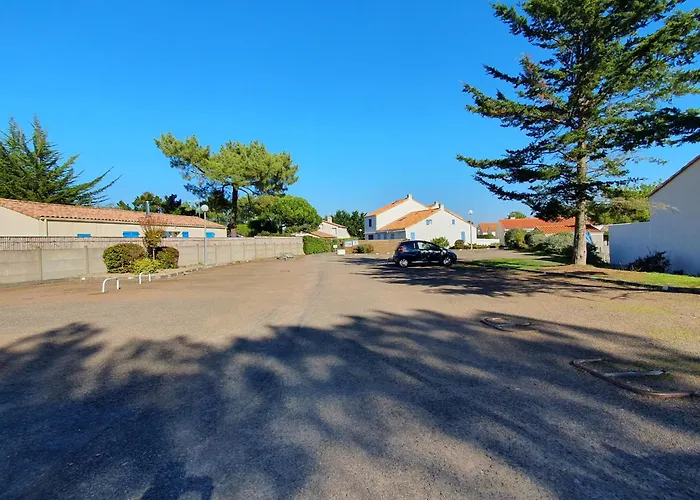 Maisonnette Proche Et Foret, Parking Privatif - Fr-1-476-230 *